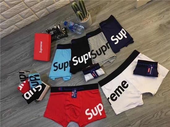 【新品未使用】supremeボクサーブリーフ3枚セット