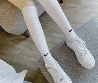ʥNIKEե Ķ1­ ȥå󥰡å   ֤ ߤ æʤ եåȥС ˡ   ̵