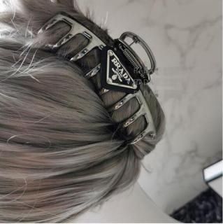 ץ Prada 塼  ǥ إ꡼ ץ إХ ȱα  إ  ϥ