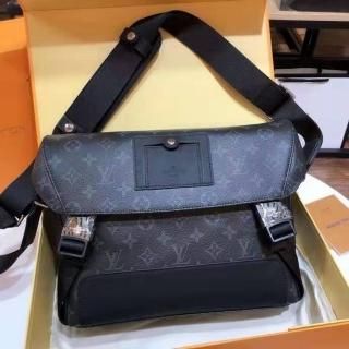 LouisVuitton 륤ȥ  Хå 2022  Фݤ ʼХ ̶ ե 쥬