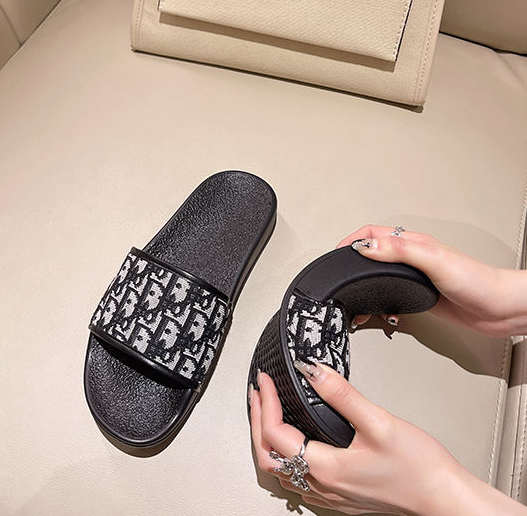 Dior ディオール レディースサンダル メンズルームシューズ Dior ディオール レディースサンダル メンズルームシューズ