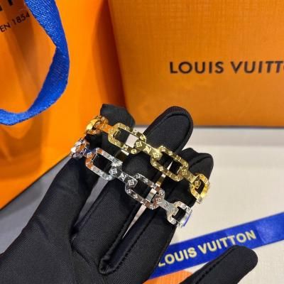 LouisVuitton륤ȥ ֥쥹å °  ʪ 饷å ˥å ץ쥼ȥ֥ 饢꡼ ץ쥼