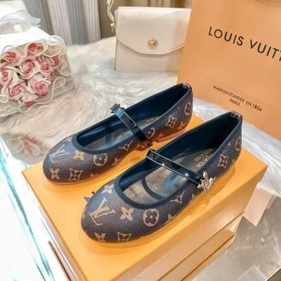 LouisVuitton륤ȥ եåȥ塼 Ŭ̶з͵Ūǥ̶н ղƽ