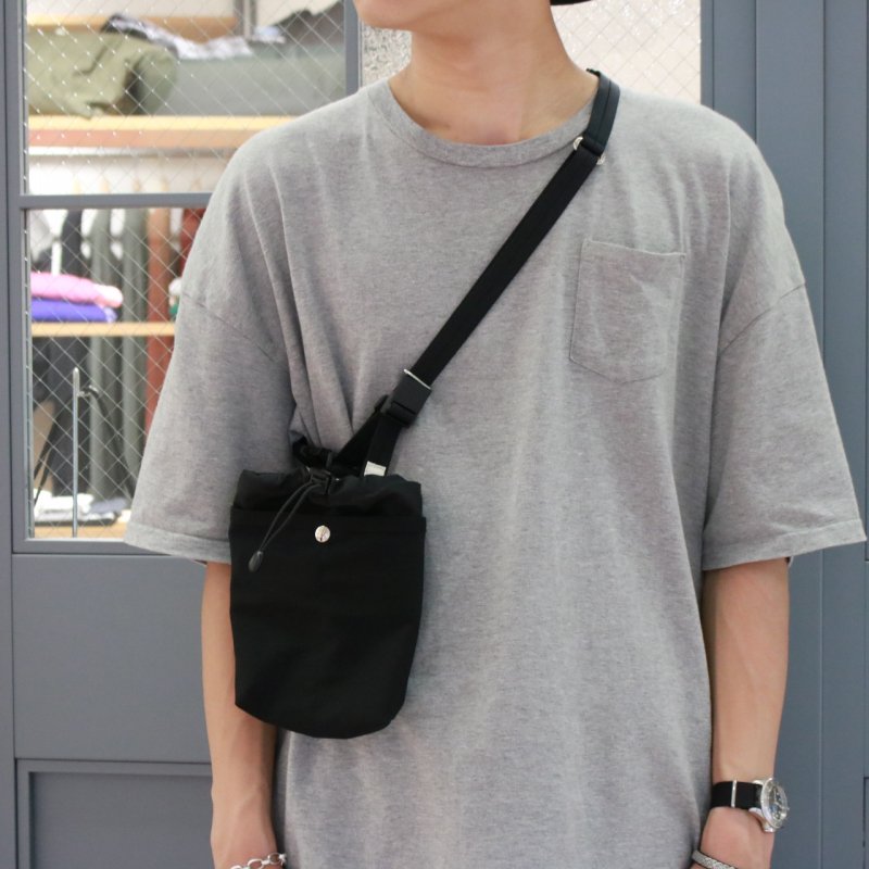 [nunc] ヌンク NEAR HERE BAG | BAG バッグ | INS ONLINE STORE 公式オンライン通販サイト