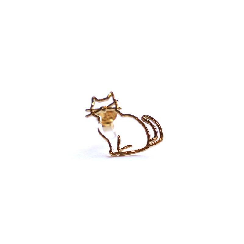 <img class='new_mark_img1' src='https://img.shop-pro.jp/img/new/icons6.gif' style='border:none;display:inline;margin:0px;padding:0px;width:auto;' /> [ALIITA] ꡼ MIAU EARRING(GOLD)