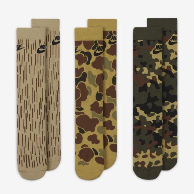 <img class='new_mark_img1' src='https://img.shop-pro.jp/img/new/icons6.gif' style='border:none;display:inline;margin:0px;padding:0px;width:auto;' />[NIKE] EVERYDAY ESSENTIAL CREW SOCKS DH3414-903(MULTI/3pair SET)