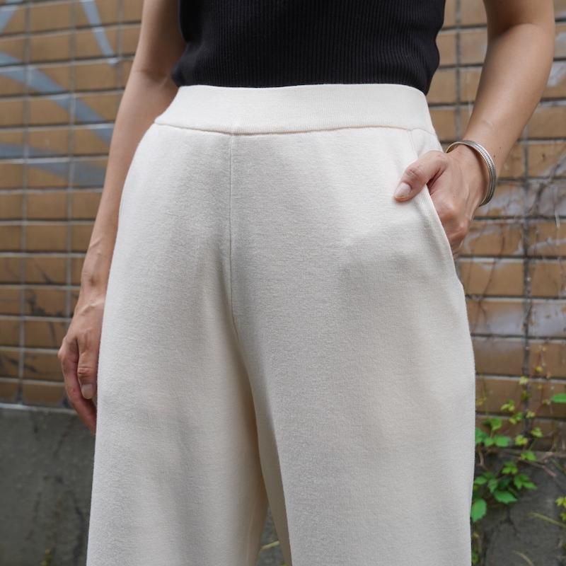 CLANE] クラネ SLIM KNIT PANTS 15110-7162(IVORY)