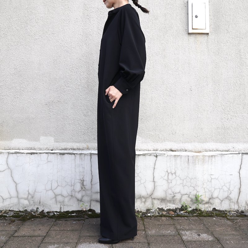 HYKE] ハイク STRETCH JUMPSUIT (BLACK)