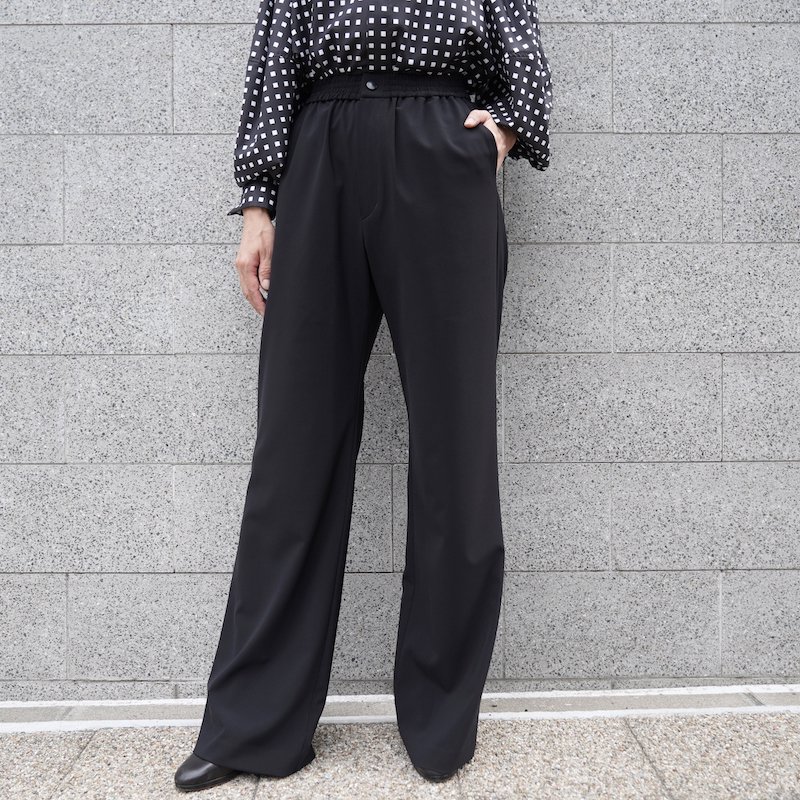 <img class='new_mark_img1' src='https://img.shop-pro.jp/img/new/icons50.gif' style='border:none;display:inline;margin:0px;padding:0px;width:auto;' /> [HYKE] ϥ STRETCH WIDE LEG PANTS (BLACK)