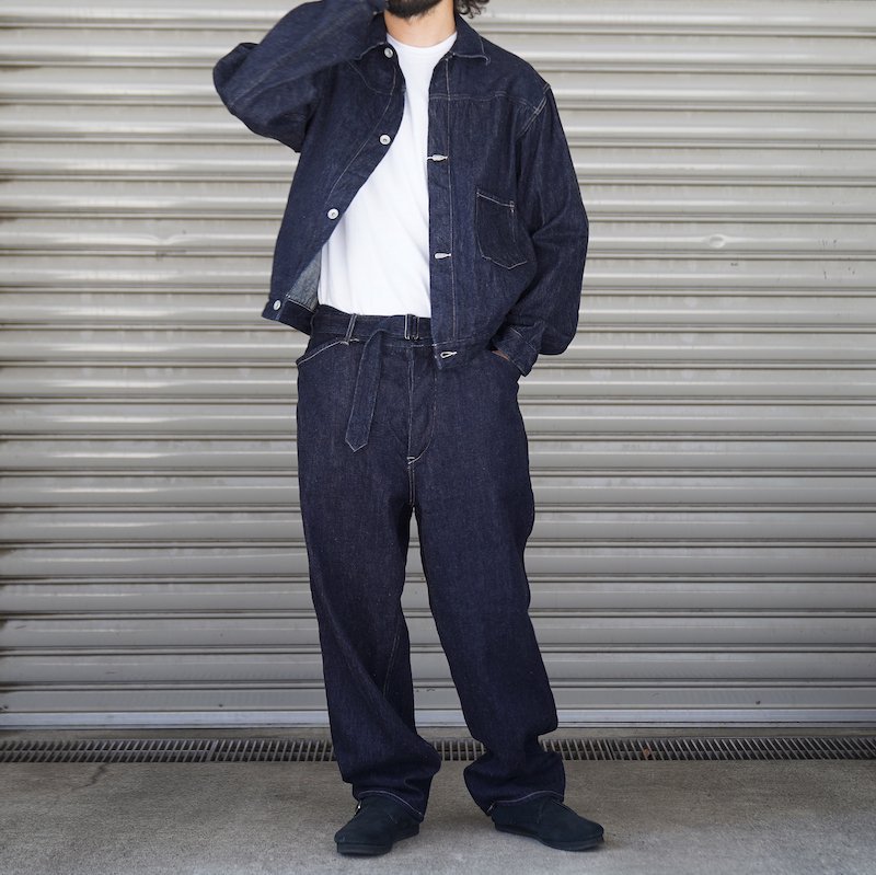 COMOLI] コモリ デニム ベルテッドパンツ (NAVY) | INS ONLINE STORE