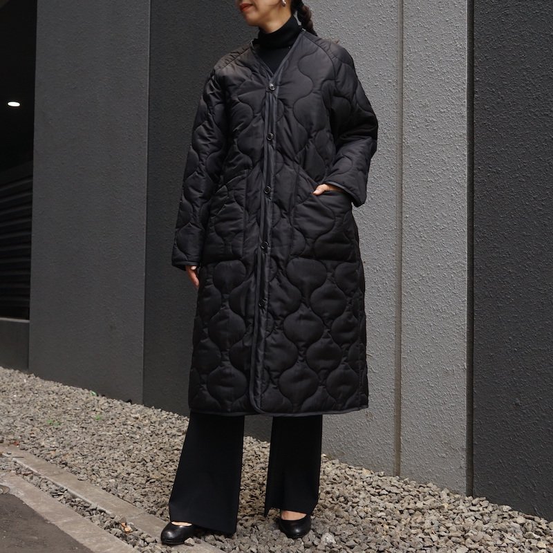 <img class='new_mark_img1' src='https://img.shop-pro.jp/img/new/icons6.gif' style='border:none;display:inline;margin:0px;padding:0px;width:auto;' /> [HYKE] ハイク QUILTED LINER COAT(BLACK)