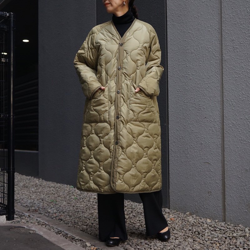 <img class='new_mark_img1' src='https://img.shop-pro.jp/img/new/icons6.gif' style='border:none;display:inline;margin:0px;padding:0px;width:auto;' /> [HYKE] ハイク QUILTED LINER COAT(KHAKI)