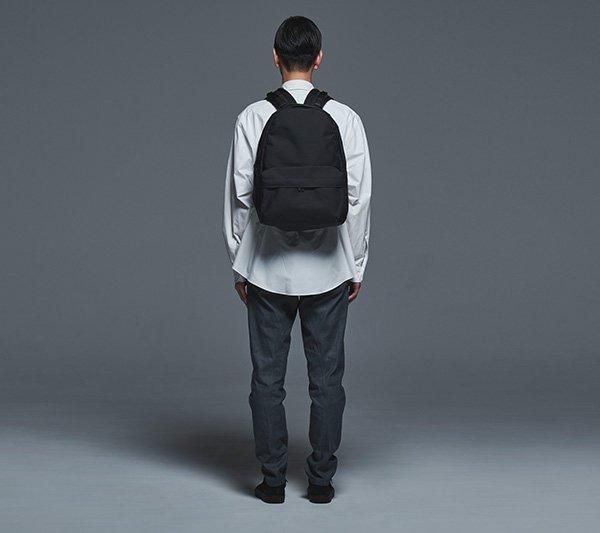 【美品】MONOLITH モノリス BACKPACK PRO S MONOLITH] モノリス BACKPACK PRO SOLID S INS ONLINE STORE