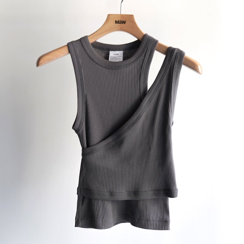 <img class='new_mark_img1' src='https://img.shop-pro.jp/img/new/icons50.gif' style='border:none;display:inline;margin:0px;padding:0px;width:auto;' /> [HYKE] ϥ DOUBLE SHOULDER TANK TOP (GRAY)