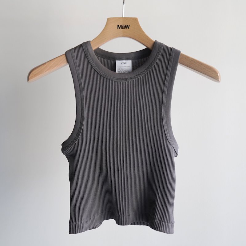 <img class='new_mark_img1' src='https://img.shop-pro.jp/img/new/icons6.gif' style='border:none;display:inline;margin:0px;padding:0px;width:auto;' /> [HYKE] ϥ CROPPED TANK TOP (GRAY)