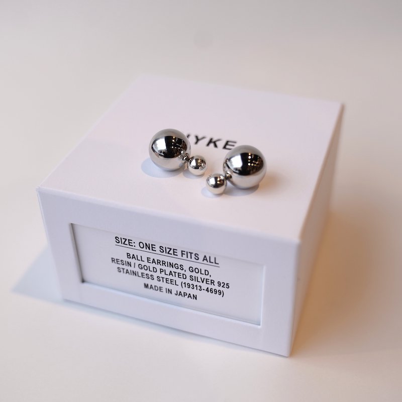 <img class='new_mark_img1' src='https://img.shop-pro.jp/img/new/icons50.gif' style='border:none;display:inline;margin:0px;padding:0px;width:auto;' /> [HYKE] ϥ BALL EARRINGS(SILVER)