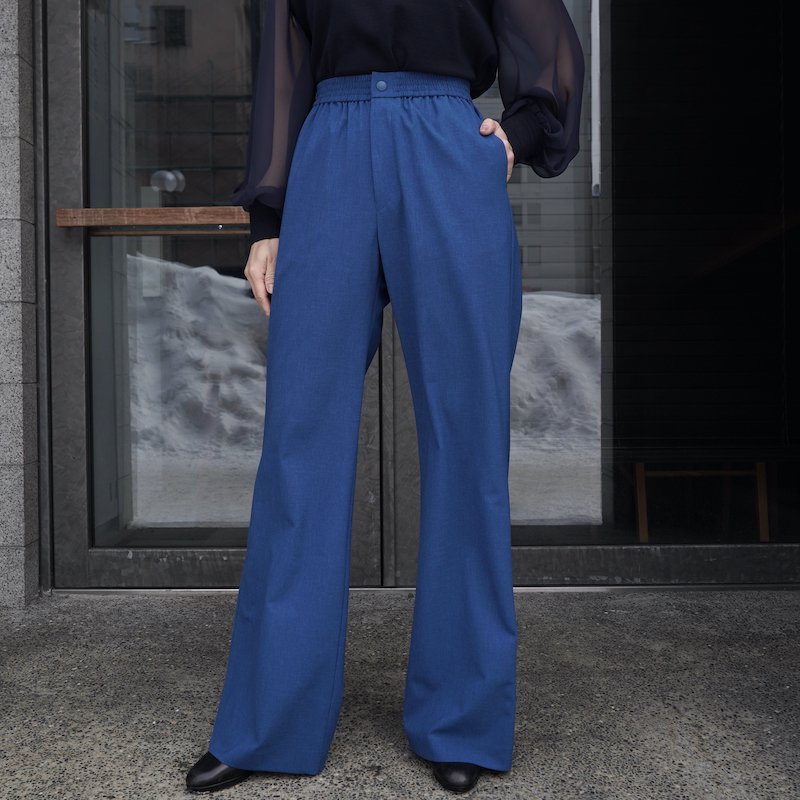 <img class='new_mark_img1' src='https://img.shop-pro.jp/img/new/icons6.gif' style='border:none;display:inline;margin:0px;padding:0px;width:auto;' /> [HYKE] ϥ STRETCH WIDE LEG PANTS (BLUE)