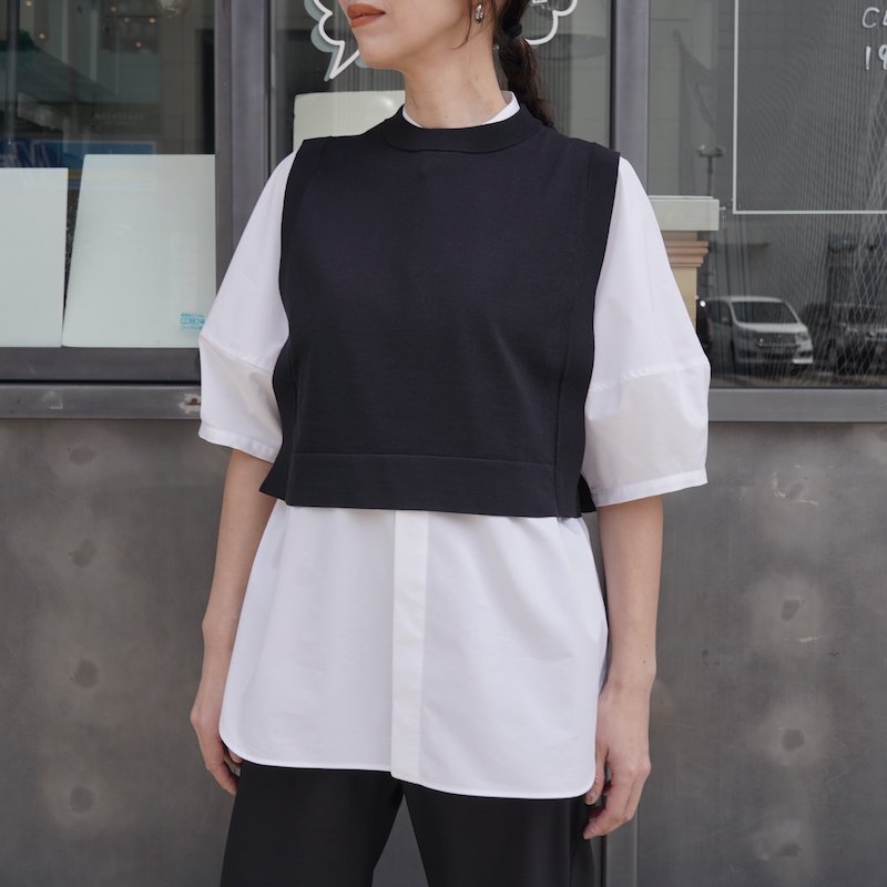 <img class='new_mark_img1' src='https://img.shop-pro.jp/img/new/icons6.gif' style='border:none;display:inline;margin:0px;padding:0px;width:auto;' /> [HYKE] ϥ CROPPED TOP SWEATER(BLACK)