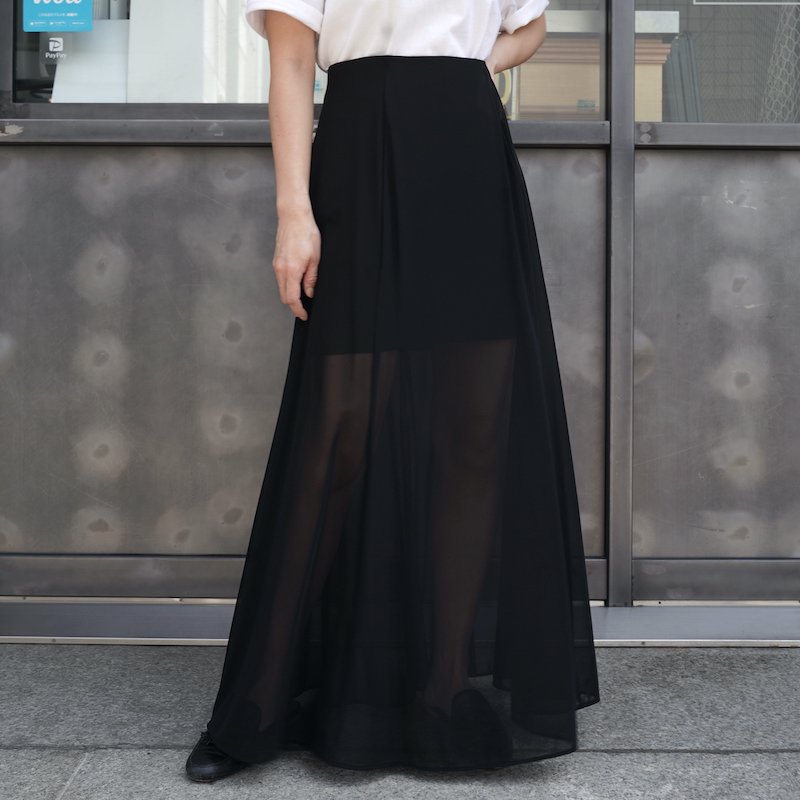 <img class='new_mark_img1' src='https://img.shop-pro.jp/img/new/icons6.gif' style='border:none;display:inline;margin:0px;padding:0px;width:auto;' />[CLANE]  SHEER FLARE MERMAID SKIRT 16109-6052(BLACK)