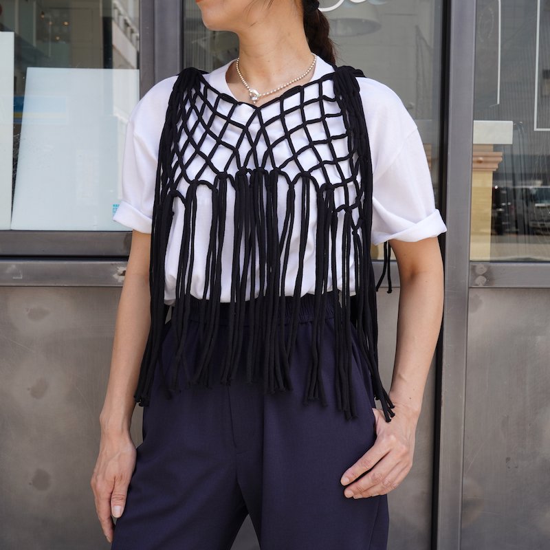 <img class='new_mark_img1' src='https://img.shop-pro.jp/img/new/icons6.gif' style='border:none;display:inline;margin:0px;padding:0px;width:auto;' /> [HYKE] ϥ ROPE NET CROPPED TOP(BLACK)