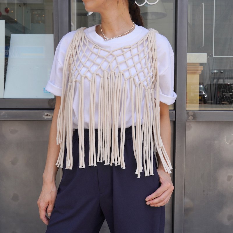 <img class='new_mark_img1' src='https://img.shop-pro.jp/img/new/icons6.gif' style='border:none;display:inline;margin:0px;padding:0px;width:auto;' /> [HYKE] ϥ ROPE NET CROPPED TOP(CREAM)