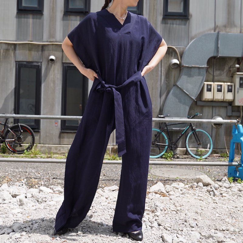 <img class='new_mark_img1' src='https://img.shop-pro.jp/img/new/icons6.gif' style='border:none;display:inline;margin:0px;padding:0px;width:auto;' /> [HYKE] ϥ L/R JUMPSUIT(NAVY)