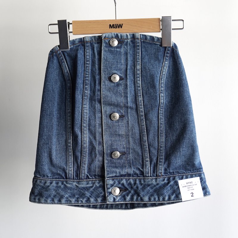 <img class='new_mark_img1' src='https://img.shop-pro.jp/img/new/icons50.gif' style='border:none;display:inline;margin:0px;padding:0px;width:auto;' /> [HYKE] ϥ DENIM STRAPLESS TOP(USED WASH/BLUE)