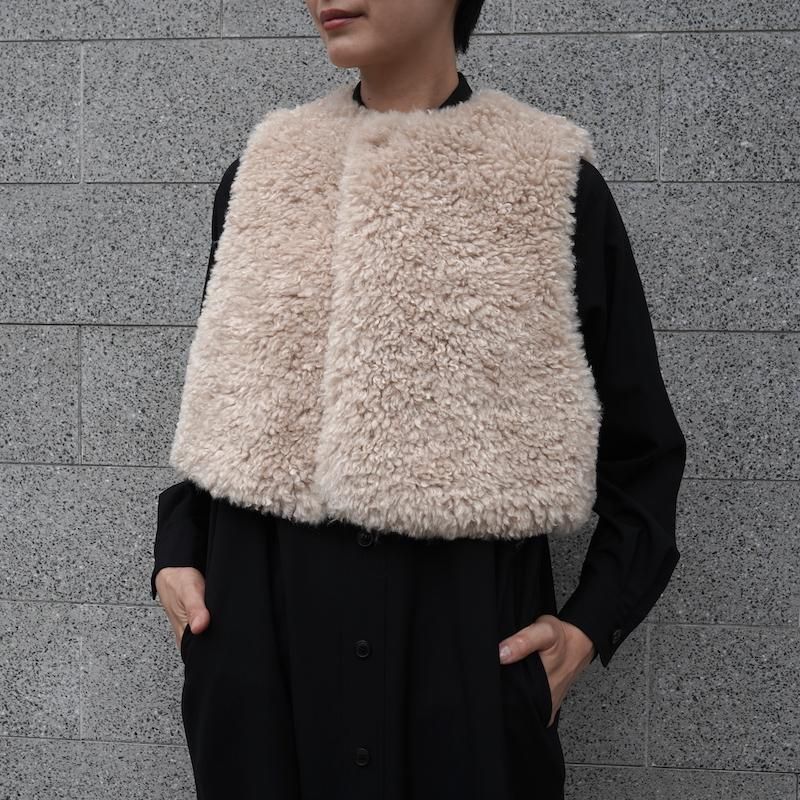 24AW即完売HYKEハイクFAUX SHEARLING VESTボアベスト