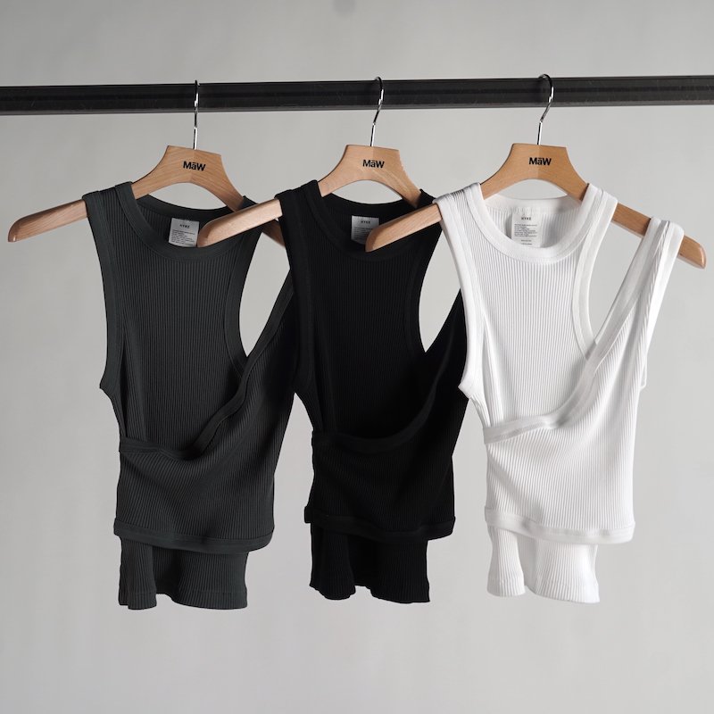 <img class='new_mark_img1' src='https://img.shop-pro.jp/img/new/icons6.gif' style='border:none;display:inline;margin:0px;padding:0px;width:auto;' /> [HYKE] ϥ DOUBLE SHOULDER TANK TOP (ƿ)