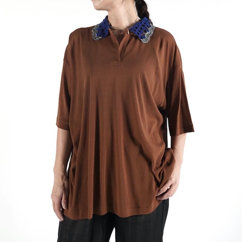 <img class='new_mark_img1' src='https://img.shop-pro.jp/img/new/icons6.gif' style='border:none;display:inline;margin:0px;padding:0px;width:auto;' /> [PONTI] ݥƥCrochet Collar Polo Shirt(BROWN)