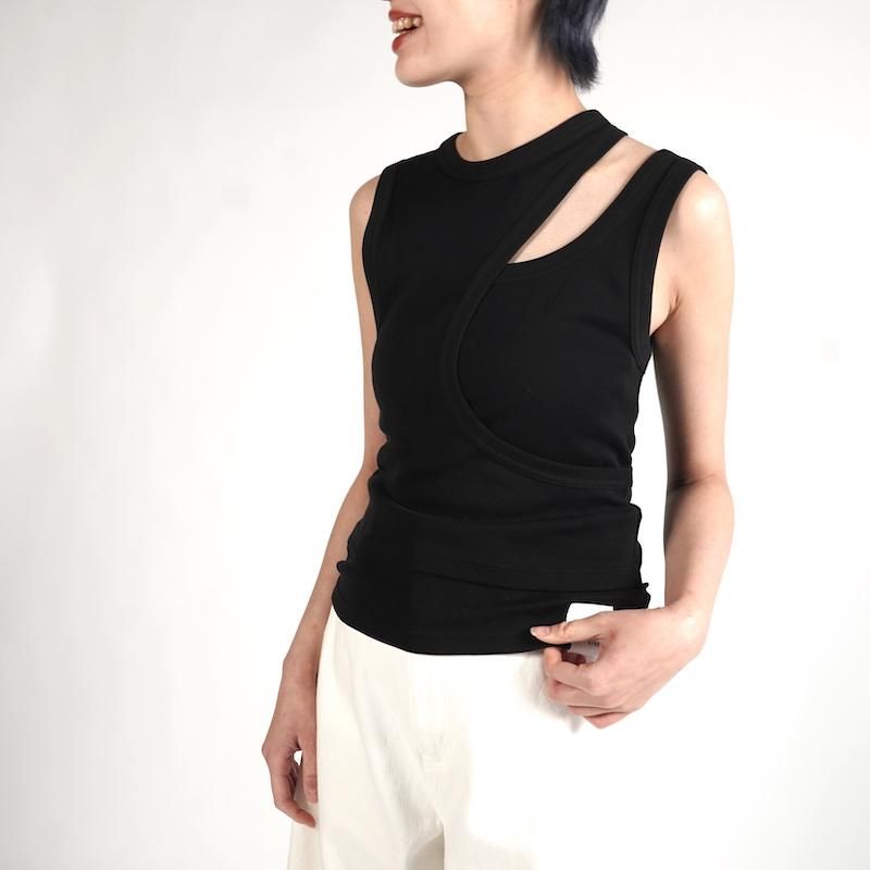 <img class='new_mark_img1' src='https://img.shop-pro.jp/img/new/icons6.gif' style='border:none;display:inline;margin:0px;padding:0px;width:auto;' /> [HYKE] ϥ LAYERED TANK TOP(BLACK)