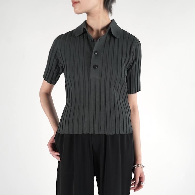 <img class='new_mark_img1' src='https://img.shop-pro.jp/img/new/icons6.gif' style='border:none;display:inline;margin:0px;padding:0px;width:auto;' /> [HYKE] ϥ WIDE RIBBED POLO SWEATER(OLIVE DRAB)