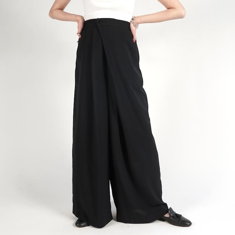 <img class='new_mark_img1' src='https://img.shop-pro.jp/img/new/icons6.gif' style='border:none;display:inline;margin:0px;padding:0px;width:auto;' /> [HYKE] ϥ TA/P WIDE LEG PANTS(BLACK)