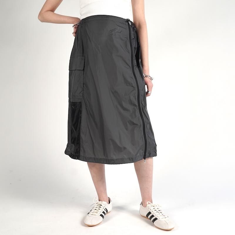 <img class='new_mark_img1' src='https://img.shop-pro.jp/img/new/icons6.gif' style='border:none;display:inline;margin:0px;padding:0px;width:auto;' /> [MARMOT CAPITAL] ޡå ԥ PERTEX TRANSITION SHEER SKIRT(BLACK)