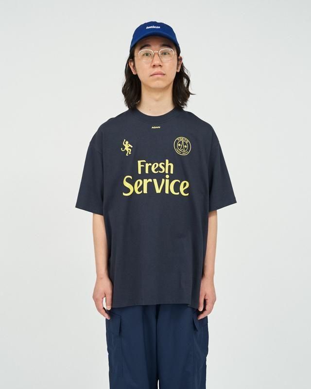 【即完品】FE LOGO CORPORATE S/S TEE フレッシュサービス FE LOGO CORPORATE S/S TEE｜ANYTHING GOES