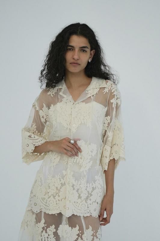 2025人気No.1の CLANE] クラネ SHIRTS(IVORY) LACE FLOWER SHEER トップス