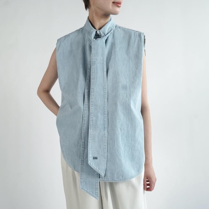 <img class='new_mark_img1' src='https://img.shop-pro.jp/img/new/icons6.gif' style='border:none;display:inline;margin:0px;padding:0px;width:auto;' /> [BOWTE] ХSELVAGE DENIM BOWTIE BLOUSE(ICE BLEACH)