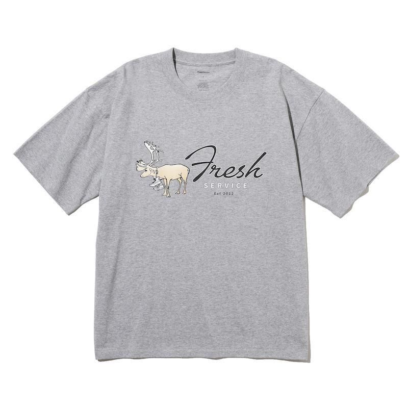 <img class='new_mark_img1' src='https://img.shop-pro.jp/img/new/icons8.gif' style='border:none;display:inline;margin:0px;padding:0px;width:auto;' />[FreshService] եå奵ӥ CORPORATE PRINTED S/S TEE CARIBOU (ƿ)