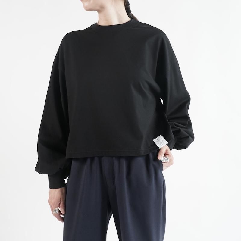 <img class='new_mark_img1' src='https://img.shop-pro.jp/img/new/icons50.gif' style='border:none;display:inline;margin:0px;padding:0px;width:auto;' /> [HYKE] ϥ CROPPED LONG-SLV TEE / BIG FIT(BLACK)