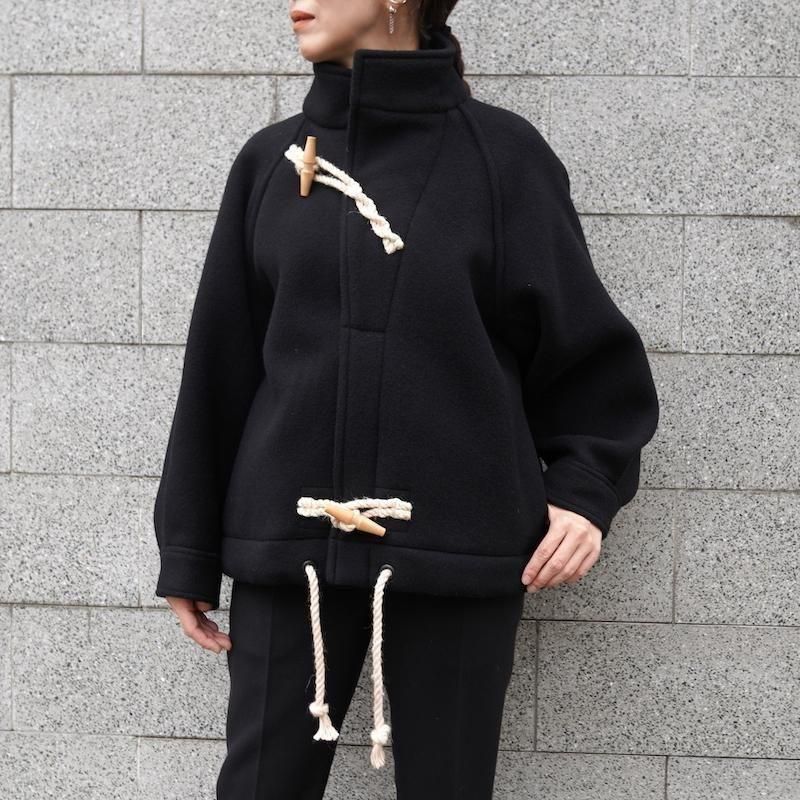 <img class='new_mark_img1' src='https://img.shop-pro.jp/img/new/icons50.gif' style='border:none;display:inline;margin:0px;padding:0px;width:auto;' /> [HYKE] ϥ DOUBLE FACE DUFFEL JACKET(BLACK)