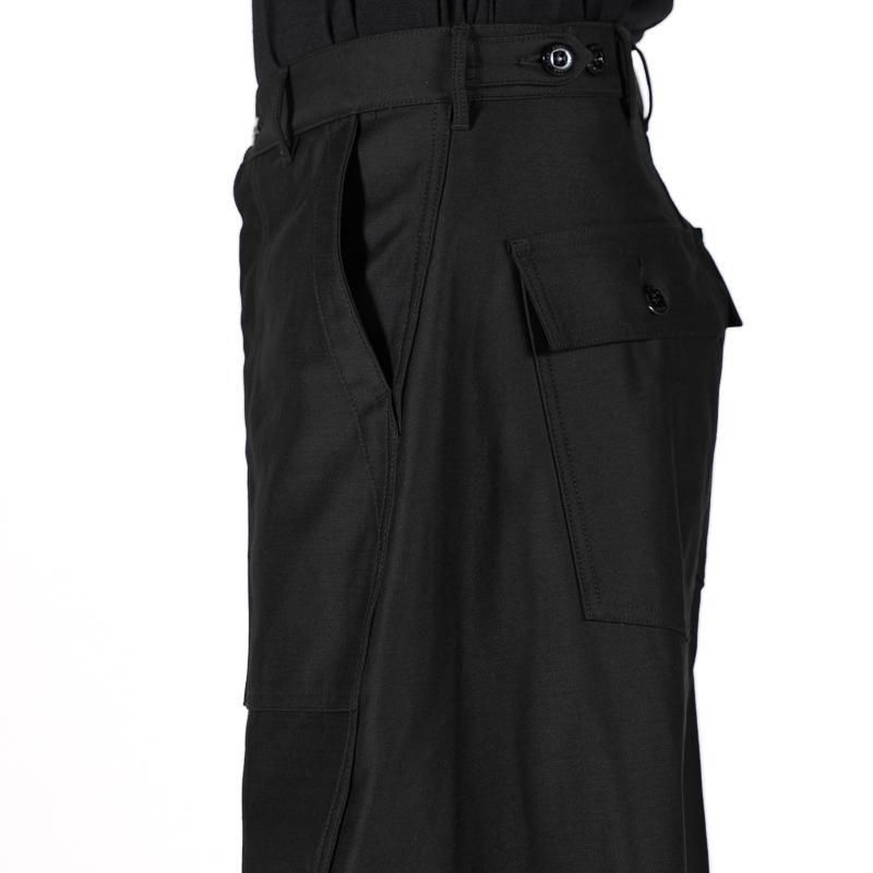 HYKE] ハイク BACK SATIN BARREL-LEG PANTS 