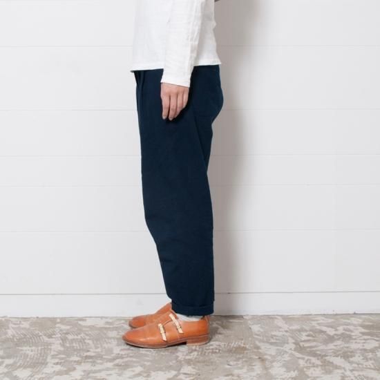 備後節織 テーパードパンツ 1st.model 濃紺（厚地） - yohakuの