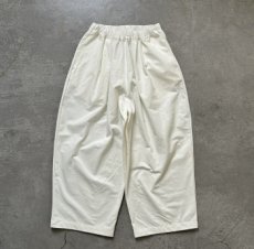rehellinen<br>gram pants / cotton twill