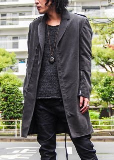 <img class='new_mark_img1' src='https://img.shop-pro.jp/img/new/icons8.gif' style='border:none;display:inline;margin:0px;padding:0px;width:auto;' />Corduroy Zip Chester Coat - Charcoal