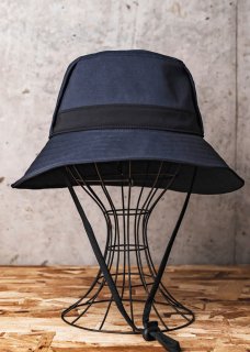 <img class='new_mark_img1' src='https://img.shop-pro.jp/img/new/icons14.gif' style='border:none;display:inline;margin:0px;padding:0px;width:auto;' />Zero Water-repellent Packable Bucket Hat - Navy