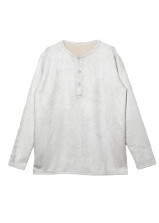 <img class='new_mark_img1' src='https://img.shop-pro.jp/img/new/icons14.gif' style='border:none;display:inline;margin:0px;padding:0px;width:auto;' />Zero Faux Suede Stretch Henry Neck Pullover Shirt - Ecru
