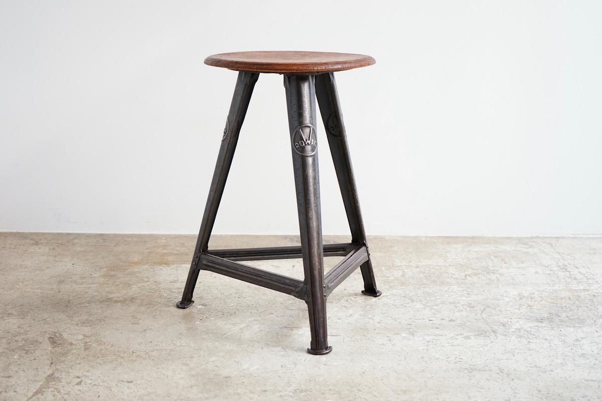 スワットスツールＣ スワットスツールC SWALLOW STOOL OAKの通販 / マスターウォール