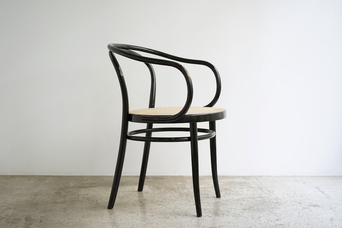 THONET 209 - atelier27