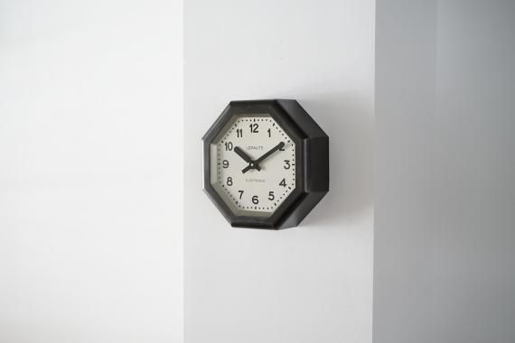LEPAUTE CLOCK