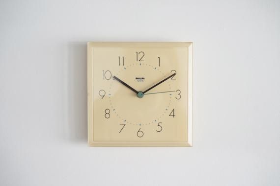PHILIPS WALL CLOCK